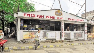 SC upholds ban on liquor outlets on Highways